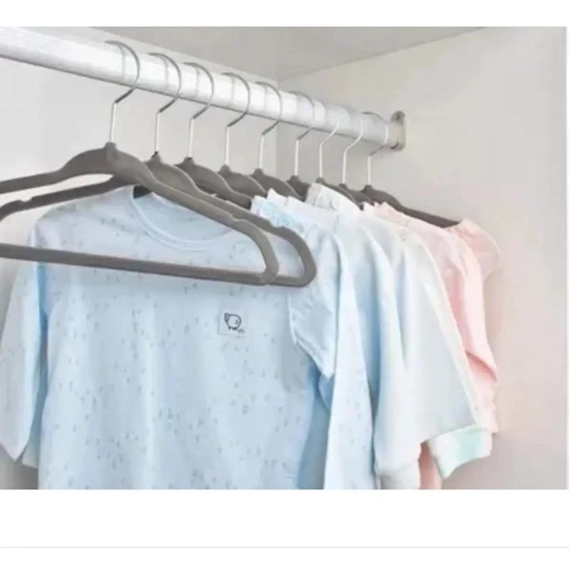SET DE 50 COLGADORES ANTIDESLIZANTES PARA ROPA CON GANCHO DE TERCIOPELO - 3