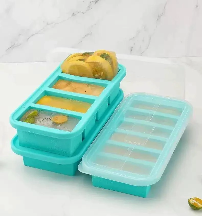 MOLDE DE SILICONA PARA HIELO CON TAPA Y 4 CUBOS GRANDES - 4