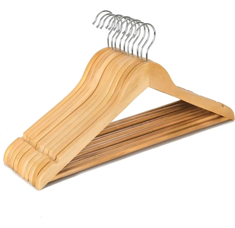 SET DE 30 COLGADORES DE MADERA ANTIDESLIZANTES PARA ROPA - 1
