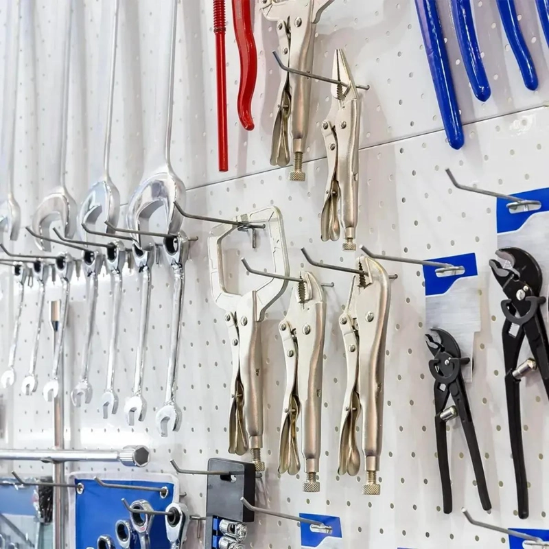 SET DE 25 COLGADORES METALICOS RANURADOS DE 30 CM PARA ORGANIZACION - 5