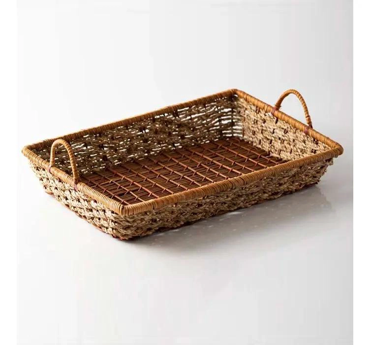 BANDEJA RECTANGULAR DE FIBRAS NATURALES PARA USO VERSATIL - 2