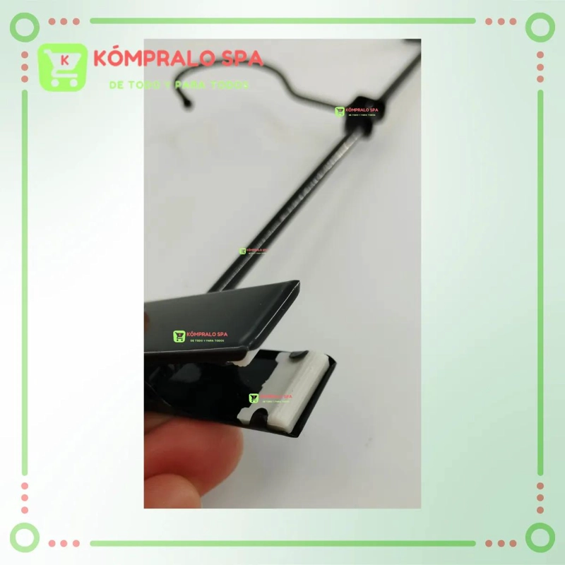 SET DE 30 COLGADORES METALICOS NEGROS PARA PANTALONES DE 32 CM - 3