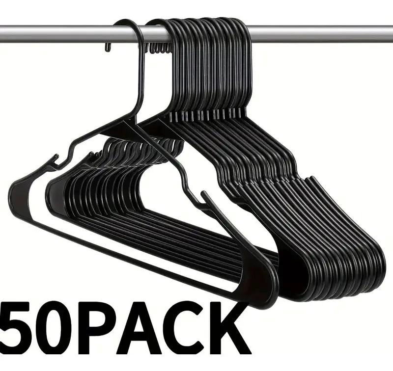 SET DE 50 COLGADORES DE PLASTICO NEGRO PARA ROPA RESISTENTES Y DURADEROS - 1