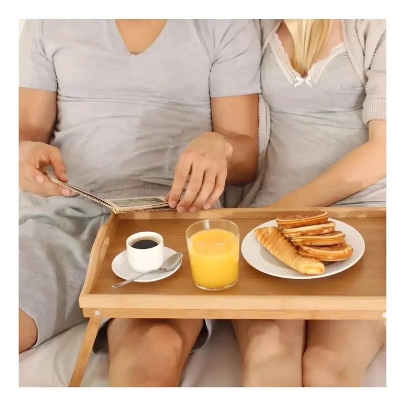 BANDEJA PLEGABLE PARA DESAYUNO Y NOTEBOOK EN CAMA DE BAMBU - 2