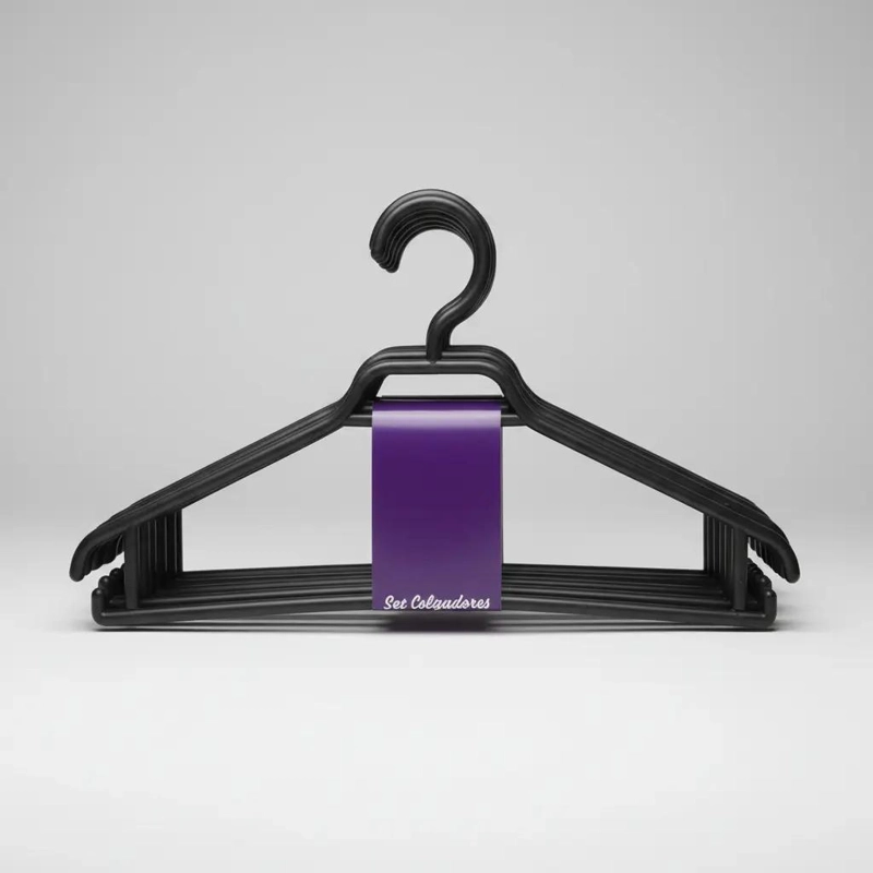 COLGADORES PLASTICOS RESISTENTES PARA ROPA CON DISEÑO FUNCIONAL - 4