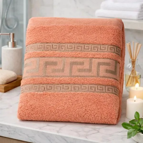 SET DE 2 TOALLAS BORDADAS EN COLORES VARIADOS PARA BAÑO - 1