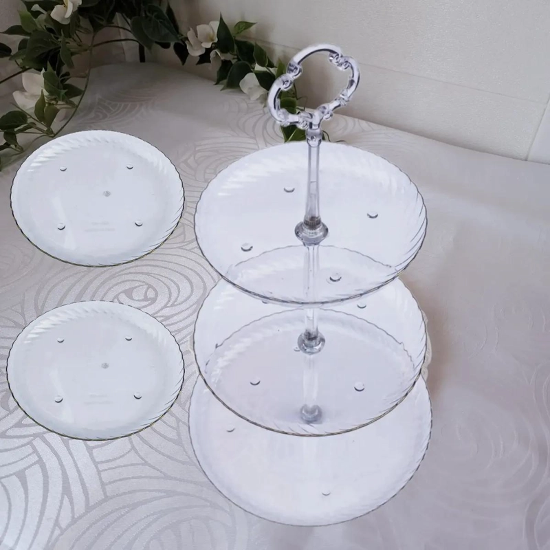 SET DE 3 PIEZAS PARA PRESENTACION DE POSTRES CON PORTA CUPCAKES Y PLATITOS - 2