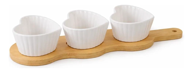 SET DE 3 POCILLOS DE CERAMICA CON DISEÑO DE CORAZON Y BANDEJA DE MADERA PARA PIC - 1