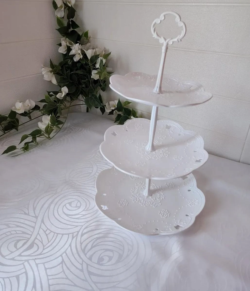 SET DE 3 PIEZAS PARA PRESENTACION DE POSTRES CON PORTA TORTA Y BANDEJA - 4