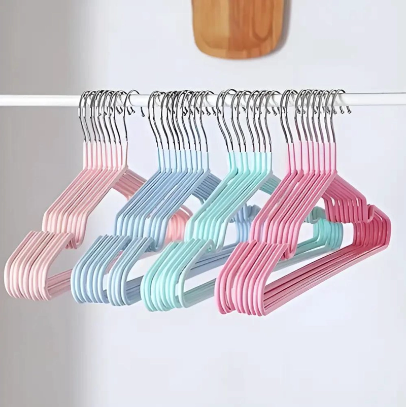 SET DE 100 GANCHOS ANTIDESLIZANTES PARA COLGAR ROPA - 1