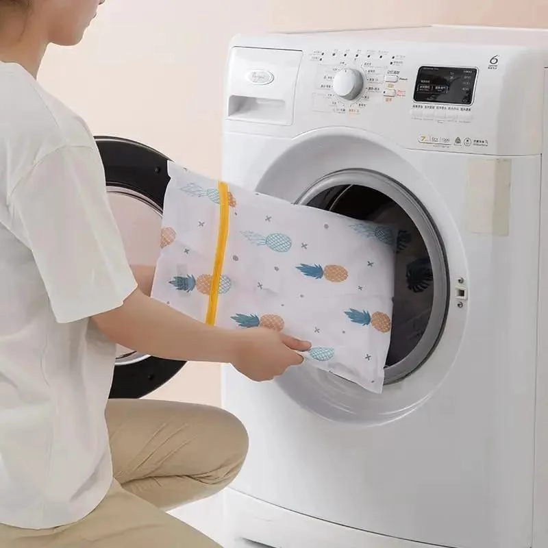 ORGANIZADOR PORTATIL PARA ROPA INTERIOR CON MULTIPLES COMPARTIMENTOS - 2