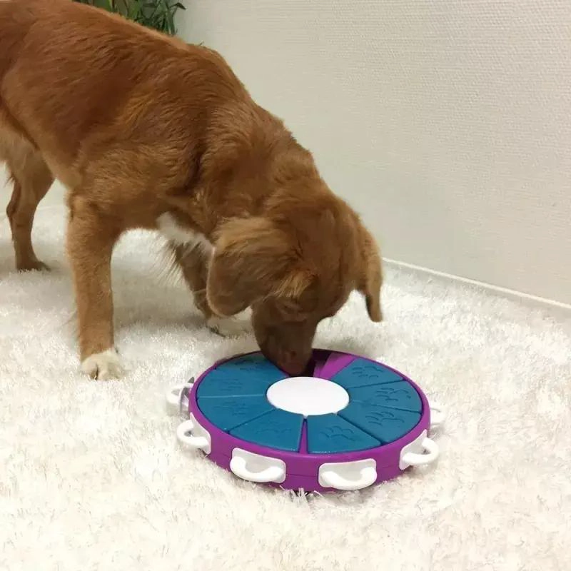 JUEGO INTERACTIVO PARA PERROS CON COMPARTIMENTOS GIRATORIOS PARA PREMIOS - 2