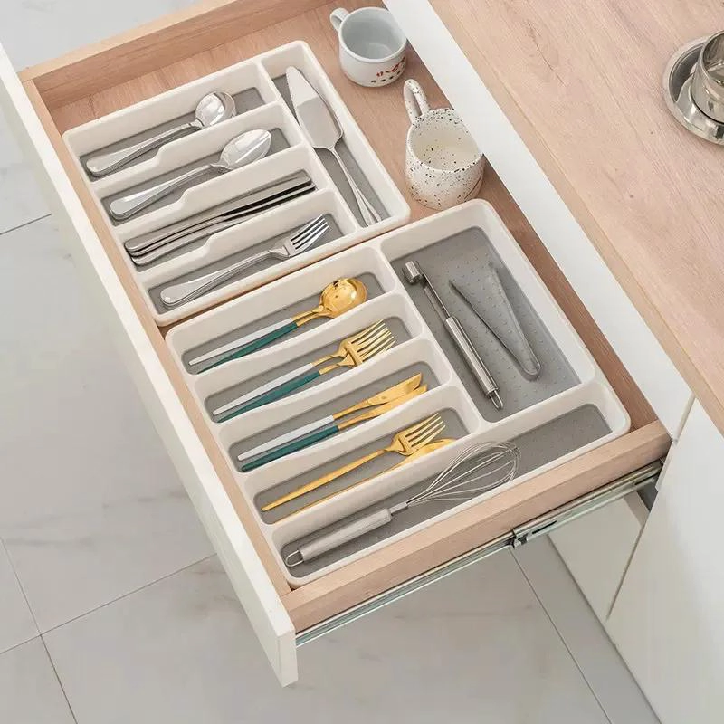 CAJA ORGANIZADORA CON TRES COMPARTIMENTOS PARA CUBIERTOS Y UTENSILIOS - 2