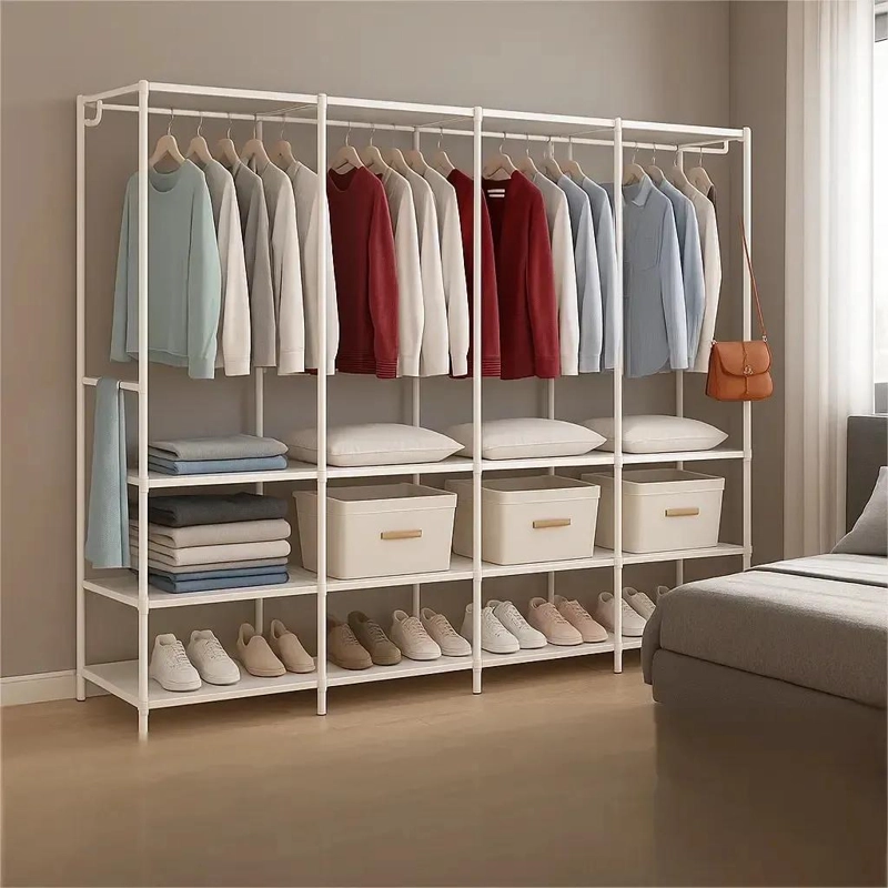 SET DE 4 PERCHEROS METALICOS PARA EXHIBICION Y ORGANIZACION DE ROPA EN PARED - 4