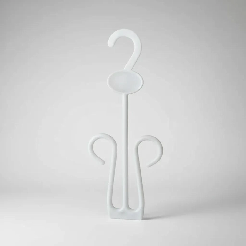 SET DE 30 COLGADORES DE PLASTICO BLANCO DE 22X9 CM PARA ROPA - 1