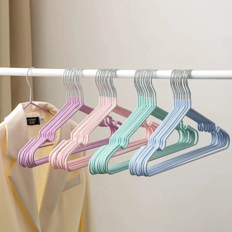 SET DE 30 GANCHOS COLGADORES ANTIDESLIZANTES PARA ROPA CON RECUBRIMIENTO DE GOMA - 3