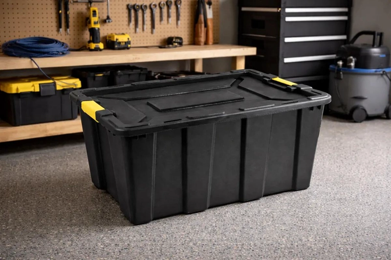 CAJA BAUL PLASTICA ORGANIZADORA APILABLE CON CAPACIDAD DE 100 LITROS - 2