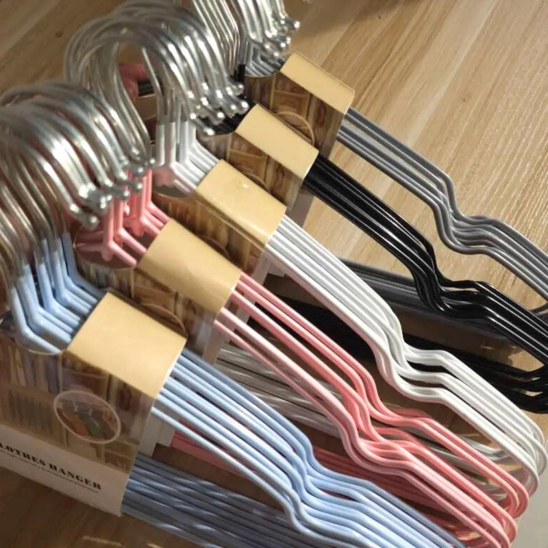 SET DE 30 GANCHOS ANTIDESLIZANTES PARA COLGAR ROPA - 4