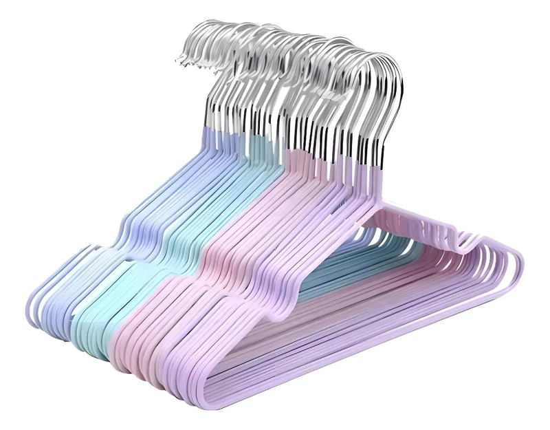 SET DE 30 GANCHOS ANTIDESLIZANTES PARA ROPA CON DISEÑO RESISTENTE - 1