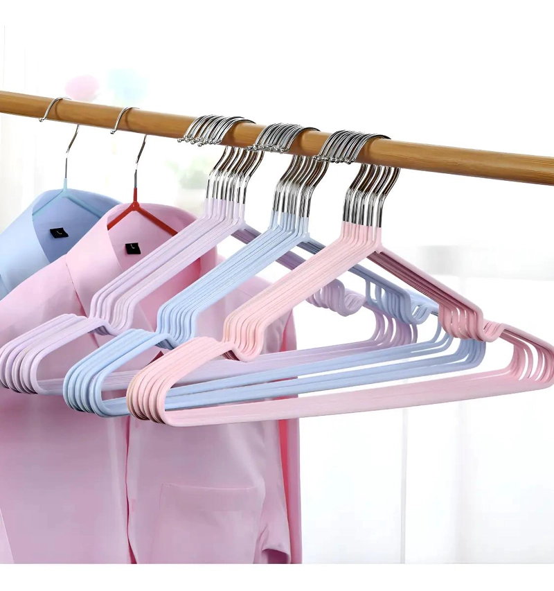 SET DE 30 GANCHOS ANTIDESLIZANTES PARA ROPA CON DISEÑO RESISTENTE - 2