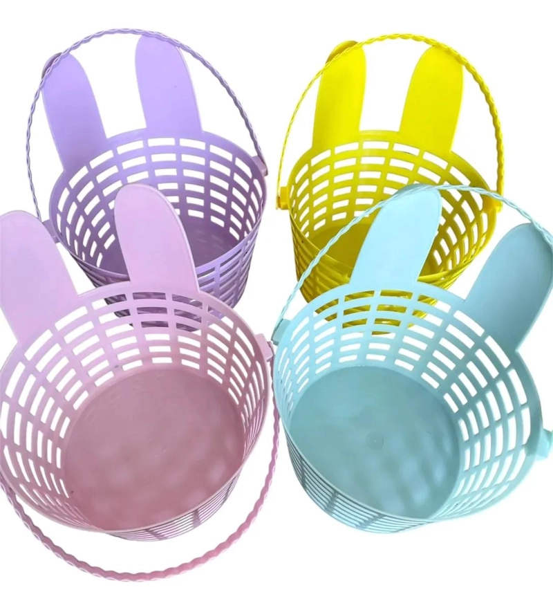 SET DE 4 CANASTAS PLASTICAS CON DISEÑO DE OREJAS DE CONEJO EN COLORES SURTIDOS - 1