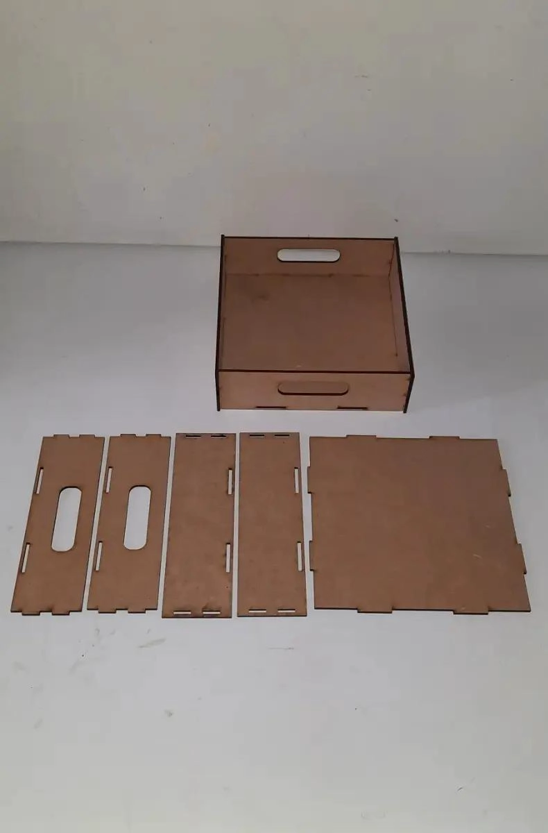 SET DE 12 BANDEJAS DE MDF DE 20X20X6 CM PARA ORGANIZACION - 2