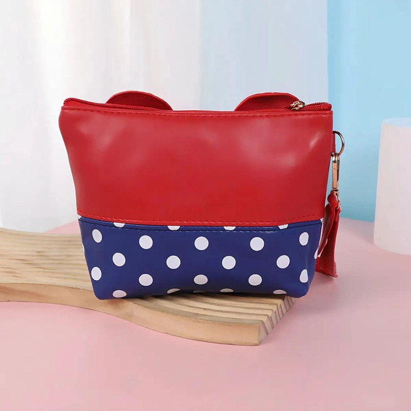 ESTUCHE PARA MAQUILLAJE CON DISEÑO EN COLORES ROJO Y AZUL - 4