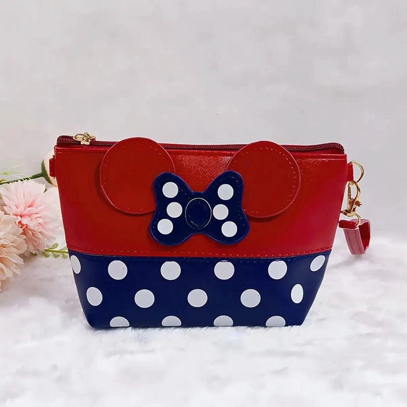 ESTUCHE PARA MAQUILLAJE CON DISEÑO EN COLORES ROJO Y AZUL - 5