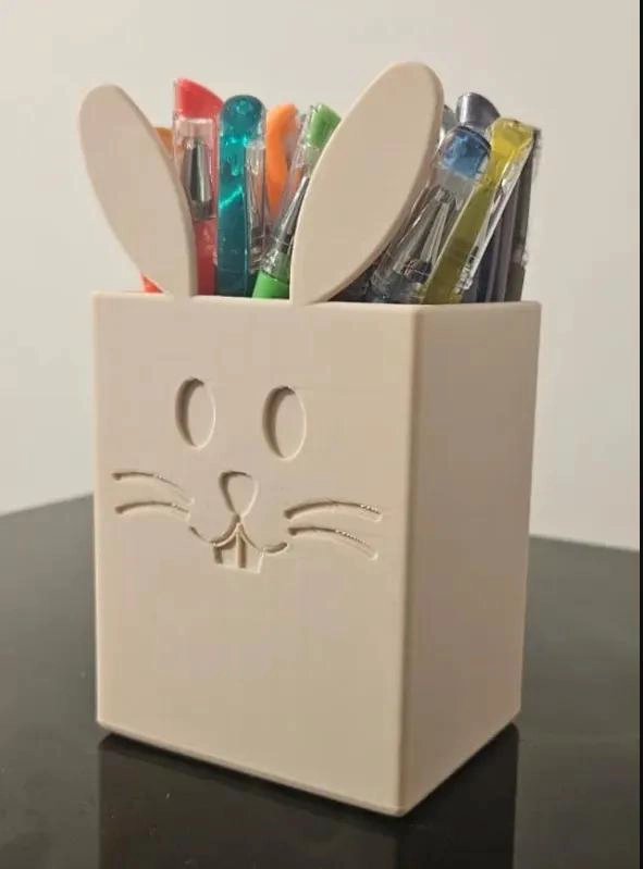 PORTALAPICES CON DISEÑO DE CONEJO TIERNO PARA ESCRITORIO - 4