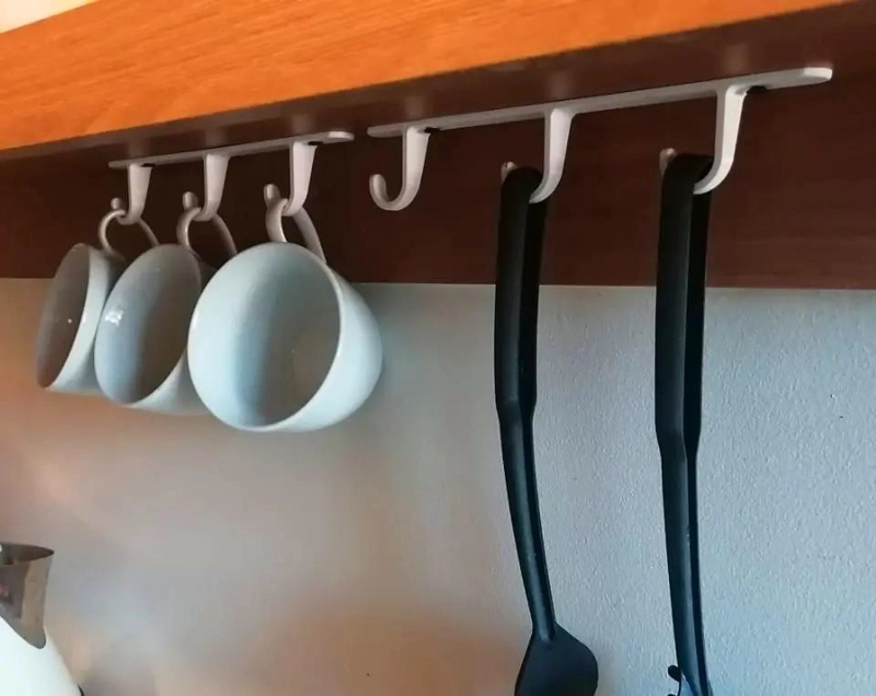 SET DE 4 COLGADORES PARA TAZAS CON SOPORTE PARA COCINA - 3