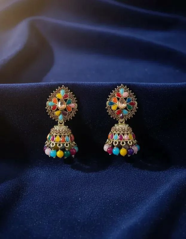 AROS TRADICIONALES HINDUES DE METAL CON DISEÑO DETALLADO - 1