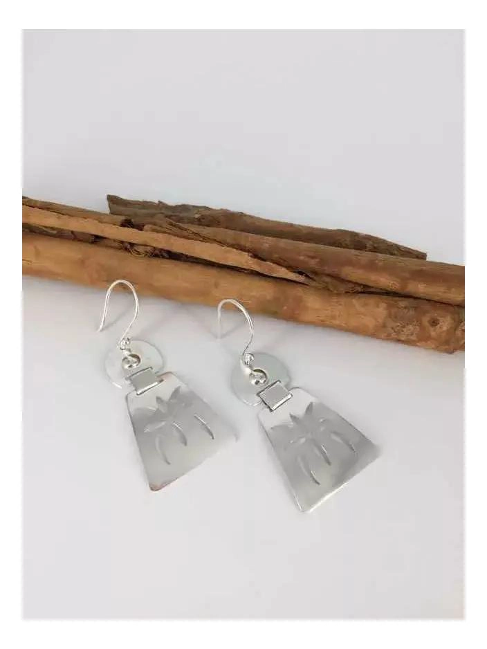 AROS DE PLATA CON DISEÑO TRADICIONAL MAPUCHE ELEGANTE Y DETALLADO - 2