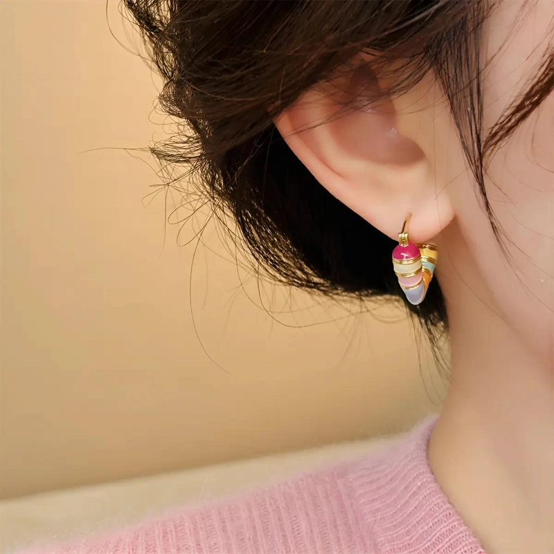 PENDIENTES DE BOTON CON DISEÑO DE CORAZON EN METAL ELEGANTE - 3