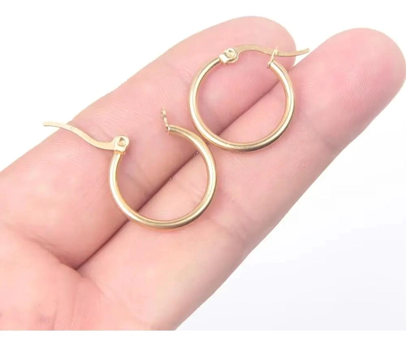 PENDIENTES ARGOLLA CLIP BAÑADOS EN ORO 18KT DE DISEÑO FINO - 3