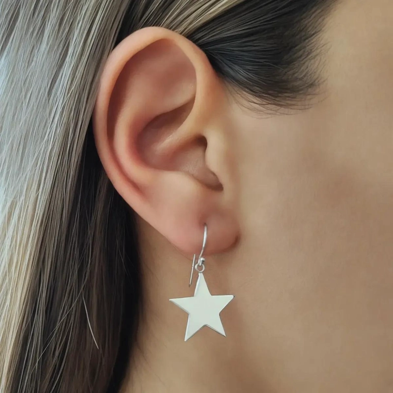 AROS COLGANTES CON DISEÑO DE ESTRELLA EN PLATA FINA 925 - 2