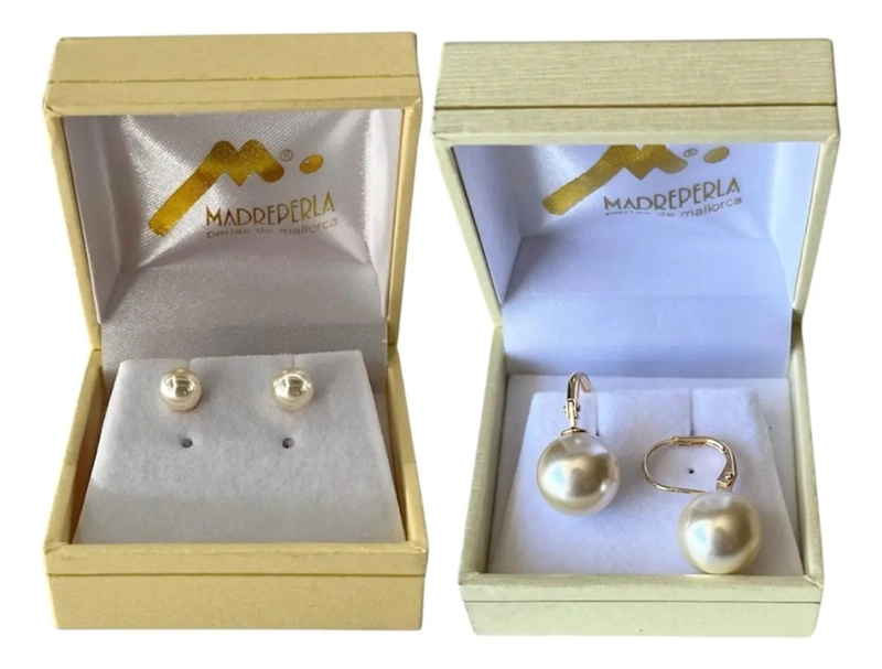 SET DE AROS CON PERLAS DE 6MM Y ARGOLLAS DE 12MM EN EMPAQUE PREMIUM - 1