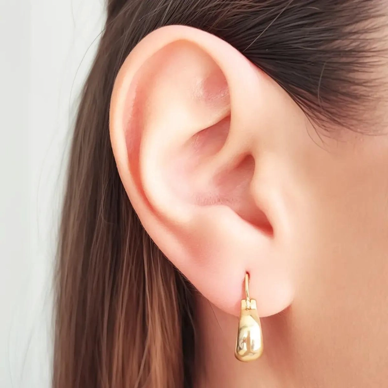 AROS ARGOLLA MINI ENCHAPADOS EN ORO 18K CON DISEÑO ELEGANTE - 4
