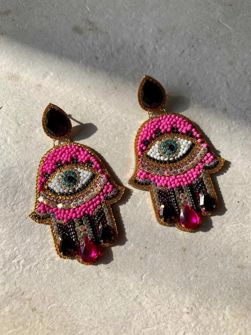 AROS DELICADOS CON DISEÑO DE MANO Y DETALLES EN STRASS BRILLANTES - 2