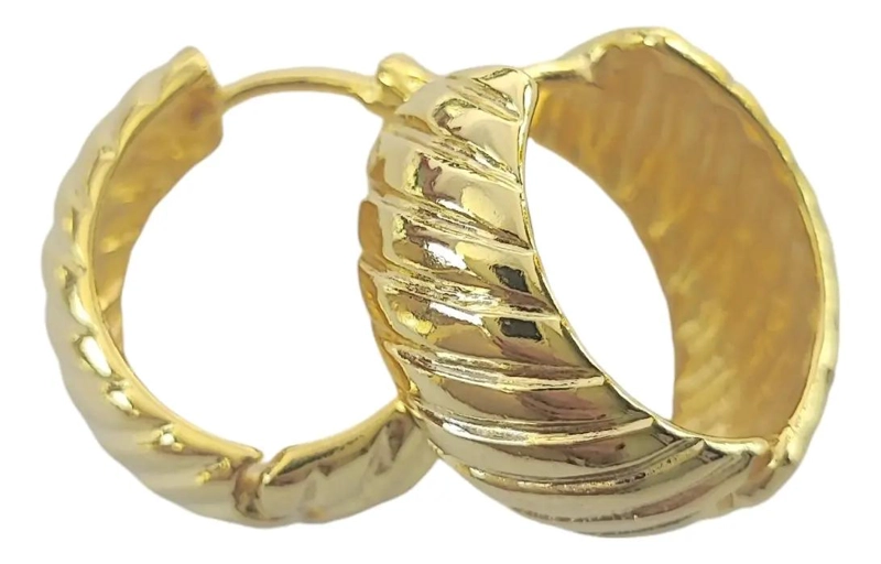 AROS ARGOLLA DE 18 MM CON ACABADO ENCHAPADO EN ORO 18K - 1