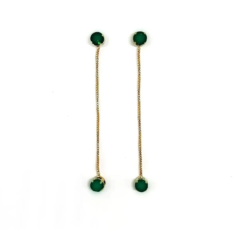 AROS CON CIRCONES VERDES Y CADENA COLGANTE ENCHAPADOS EN ORO 18K - 1