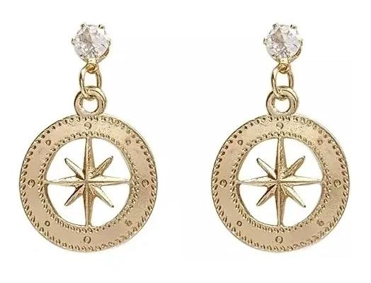 AROS DORADOS CON DISEÑO DE CIRCULO Y ESTRELLA ELEGANTE - 1