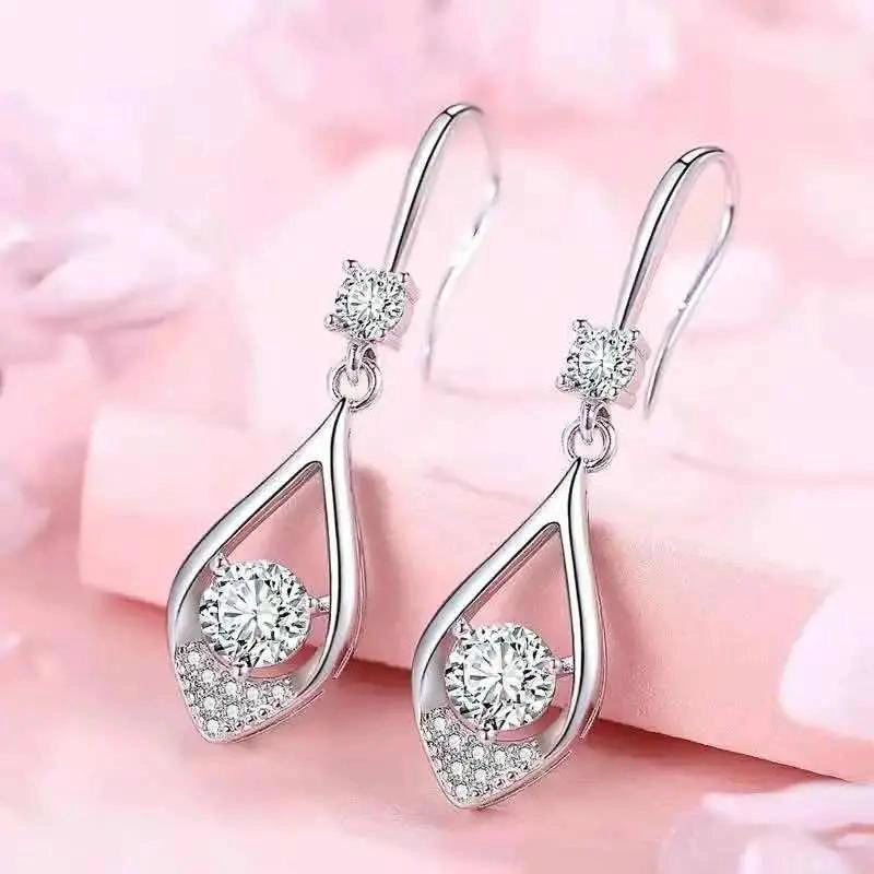 AROS PARA MUJER CON DISEÑO DE GOTA EN PLATA ESTERLINA DE ALTA CALIDAD - 3