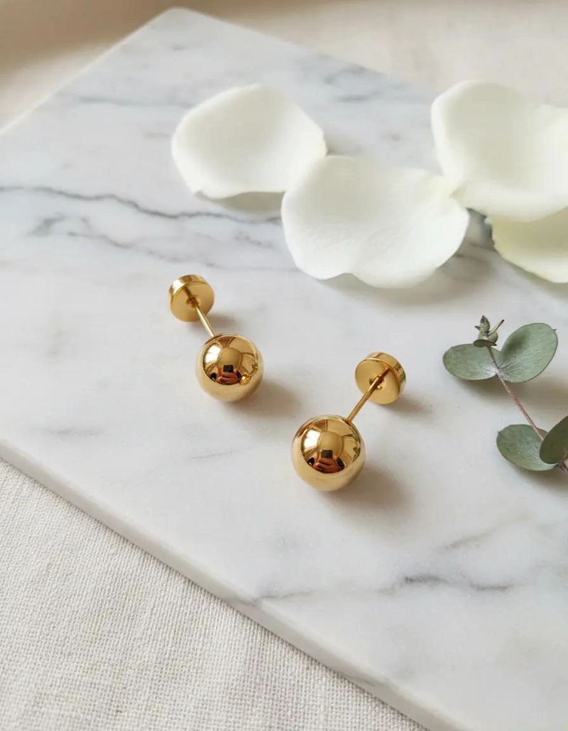 AROS DE ORO DE 5 MILIMETROS CON DISEÑO ELEGANTE Y ACABADO PULIDO - 1