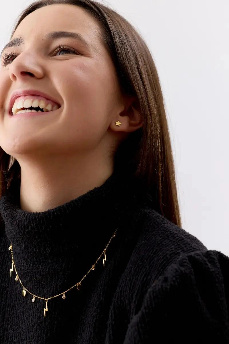 AROS DE ESTRELLA PARA NIÑAS EN PLATA 925 CON BAÑO DE ORO 18K Y CIERRE DE TORNILL - 4