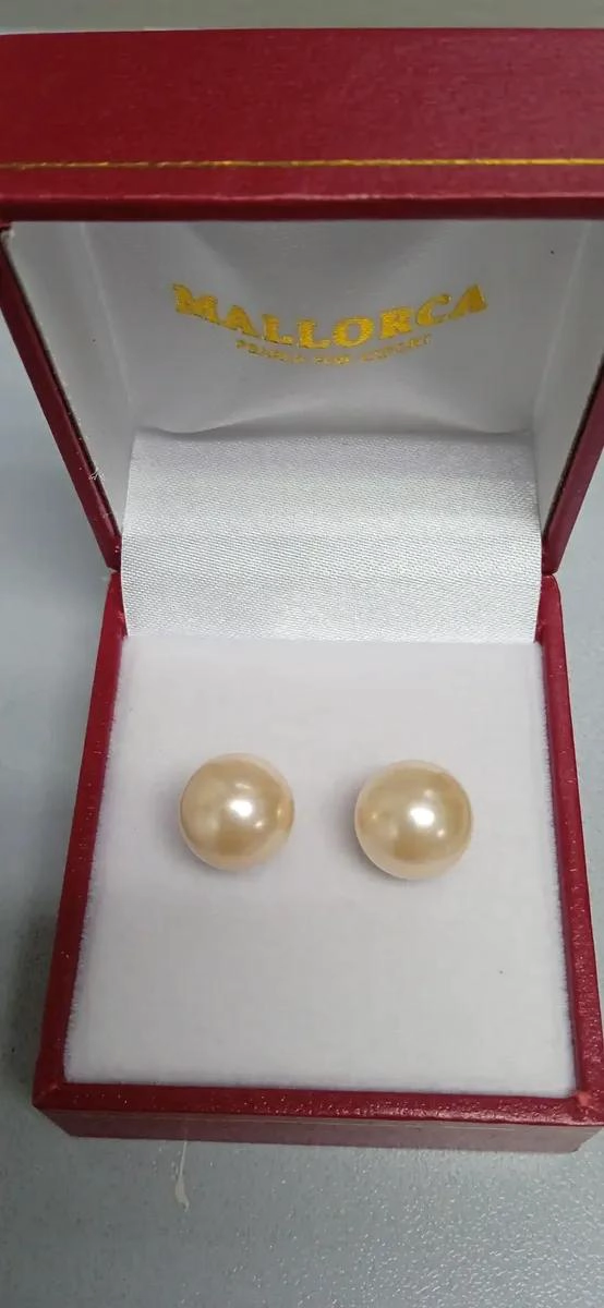 AROS CLASICOS CON PERLAS DE 10MM Y CIERRE DE TORNILLO EN ACERO - 4