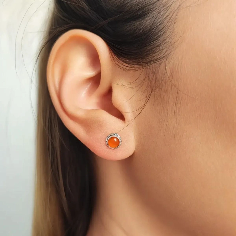 AROS BOTON TRENZADO CON PIEDRA CORNALINA NATURAL EN PLATA FINA 925 - 3