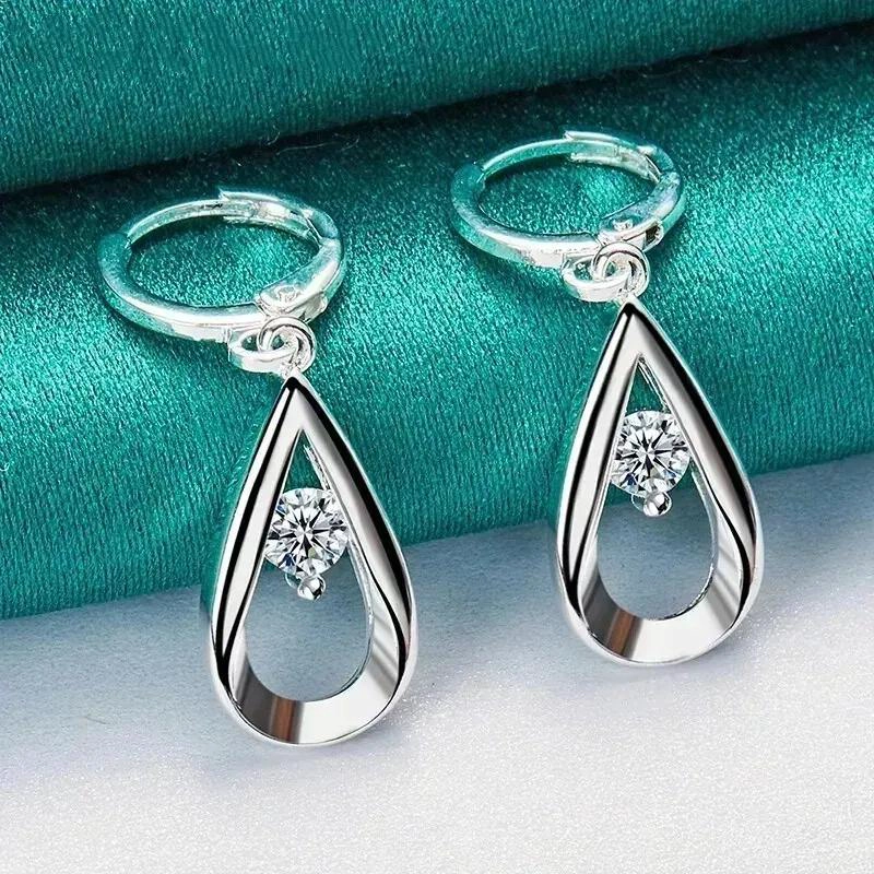 ARETES DE GOTAS CON CIRCONIA Y BAÑO DE PLATA 925 PARA MUJER - 5