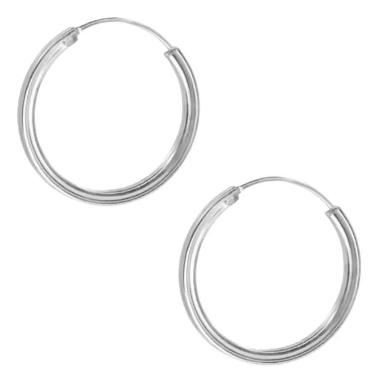 AROS DE PLATA CON DISEÑO DE ARGOLLAS LISAS Y BORDE CUADRADO ELEGANTE - 2
