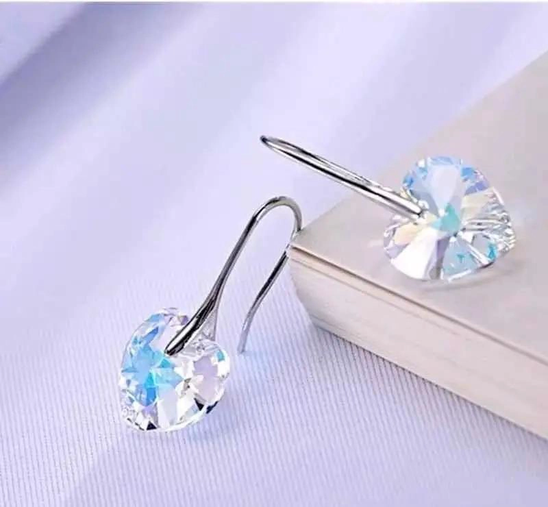 AROS PARA MUJER CON DISEÑO DE CORAZON EN ACRILICO LIVIANO - 2