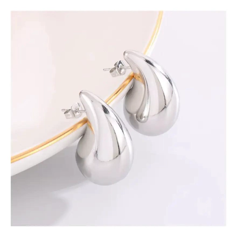 AROS DE PLATA CON DISEÑO ESTILO GOTA Y ACABADO GRUESO DE 18 MM - 2